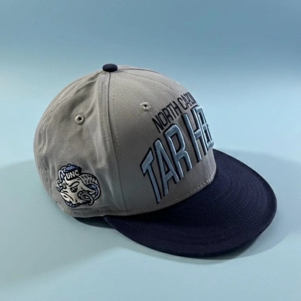 Vintage NEW ERA UNC Tarheels Embroidered Hat